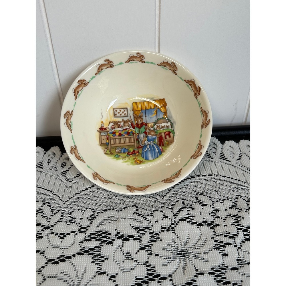 Vintage Royal Doulton Bunnykins Nursery Bowl – Bedtime Rabbit Scene